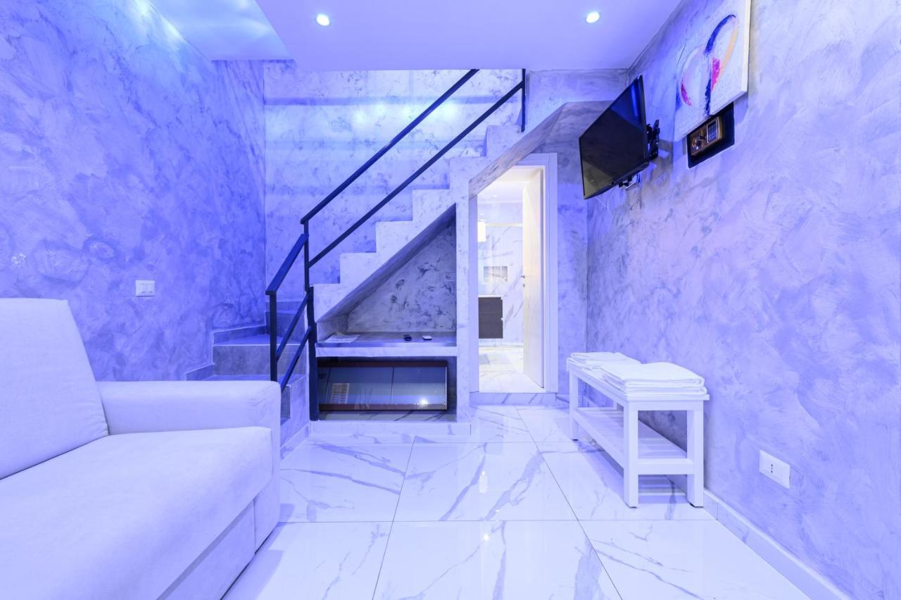 La Magnifica Napoli Apartments White House Luaran gambar